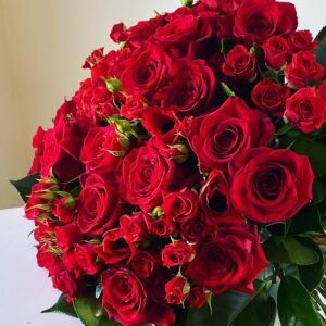 Rose Bouquet Medium Stemmed $300